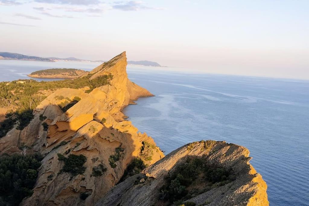 Studio 28M2 Climatise,Wifi, Proche Des Calanques,Plages La Ciotat Exterior photo